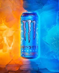 Produktfoto eines Energydrinks von Max Simson (Es besteht keine Markenassoziation mit Monster Energy™)